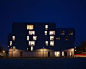 IFSante / WONK建筑师/IFSante / WONK architectes

     建筑师： WONK建筑师  位置：法国，里尔  工程：Projex Ingenierie, Diagobat, Daniel Caucheteux  面积：3200平方米  年份：2012  摄影：Julien Lanoo      IF Sane是一个3200平方米的建筑，它是位于法国里尔的天主教大学的健康形成研究所。这个地点位于圣菲利贝尔医院和地铁站点附近，在一个被叫做......
