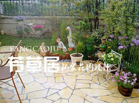案例名称：神仙树大院欧式风格庭院
风格：...