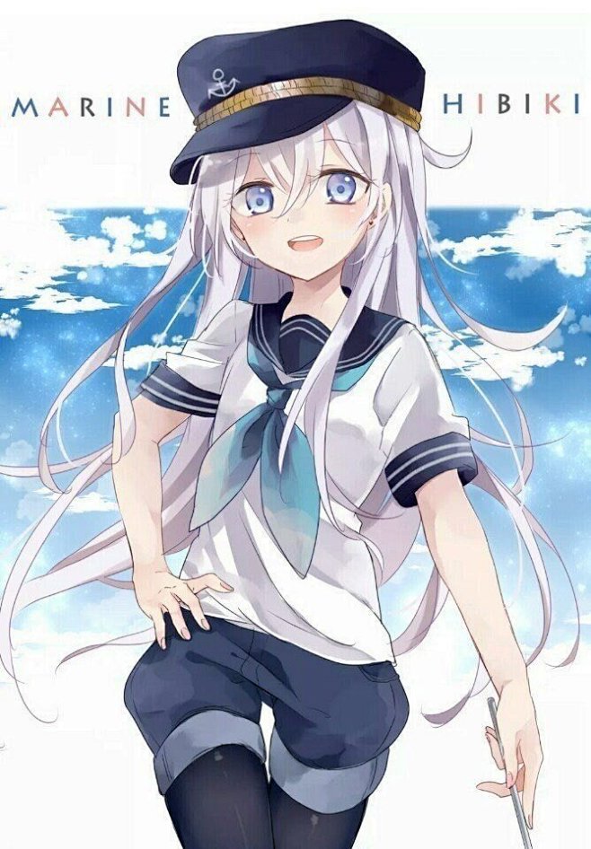 水手服白发少女