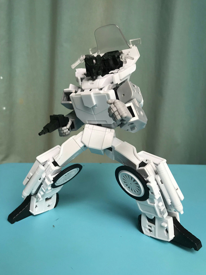 【#变形金刚#】图片。