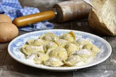 俄罗斯传统的肉馅水饺。