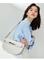 ELLE 新款女包肩背包通勤休闲马鞍包牛皮翻盖腋下单肩包01174-tmall.com天猫