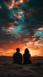 tijhbr8343_The_sunset_in_the_desert_exudes_a_lonely_and_melanch_e6c6e4a1-5a1e-4db0-baf3-8ff6c52d53a2