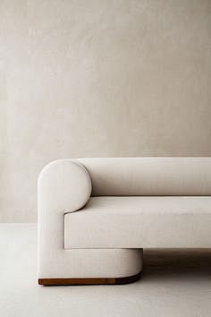 The Dahlem sofa expl...