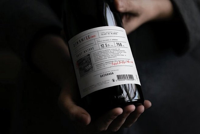 Dinamite气泡酒包装，设计：327...