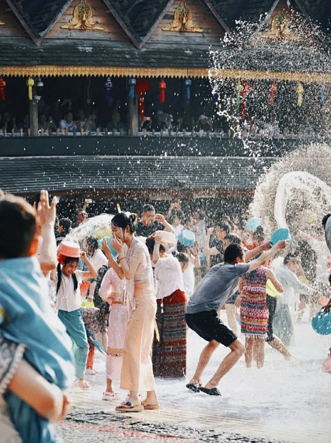 傣族泼水节｜快来接住这条祝福 - 小红书