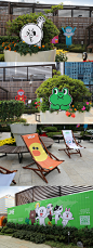 LINE FRIENDS POPUP STORE : The LINE Pop-up Stores were created in the major cities of six countries in the world to provide people with the opportunityto experience LINE merchandise and the LINE space.Large-sized figures of LINE’s major characters were ma