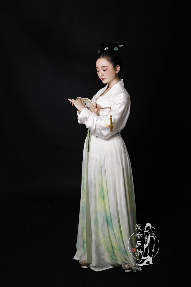 青卿宋制真丝仿铁拐墓飞机袖对穿合领衫传统汉服沉香画舫淘宝网