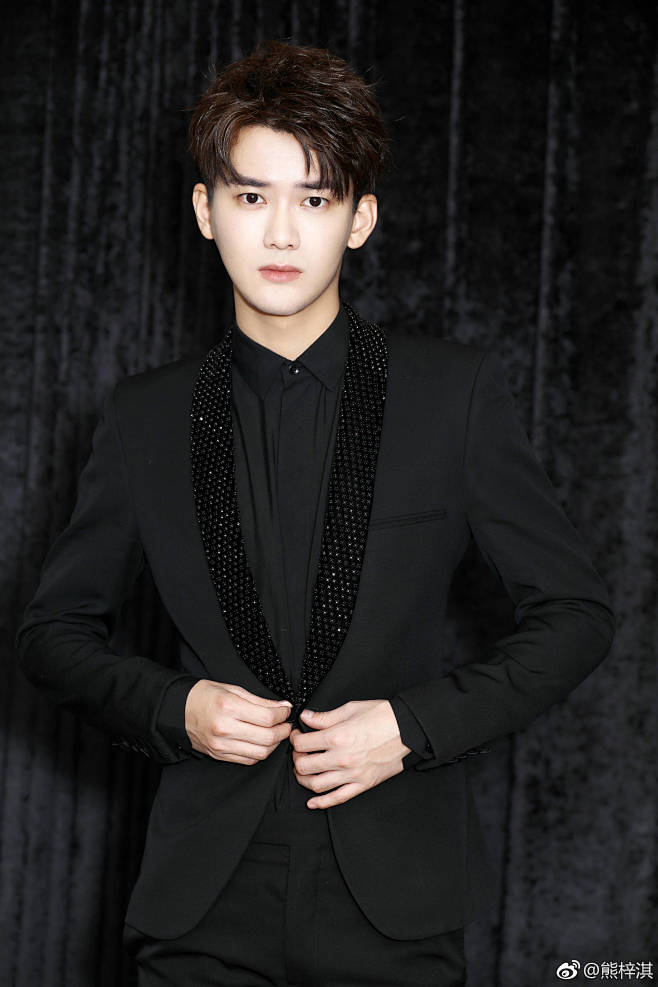 暴躁勿扰从伊人浅笑醉云州转采于2020-05-13 20:00:34熊梓淇帅哥暴躁