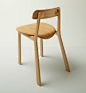 “斑比”是一把圆润感十足的椅子，其采用的传统细木工工艺让椅子看上去天衣无缝。“斑比”的灵感源于上世纪40年代的动画片《小鹿斑比》，里面的主人公是一只叫做斑比的小鹿，椅子腿让人想起小鹿的鹿角。

设计师是来自东京S&O设计室的hisakazu shimizu和eizo okada。