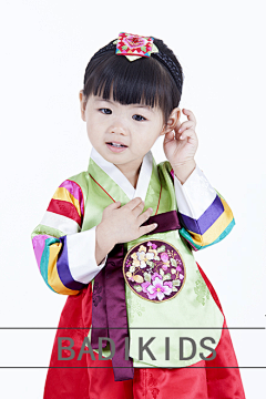 芭迪国际儿童摄影采集到[芭迪原色]风格系列——韩服