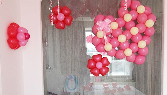 婚房卧室气球布置效果图 婚房布置