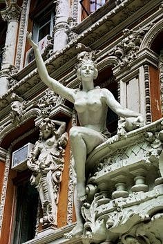 雕塑｜欧洲建筑中的女... - @-St...