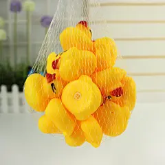 迷你洗澡戏水小鸭子  张嘴戏水小黄鸭  20个/袋   1个的价格3179