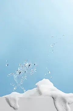 化妆品香水洗护海报摄影简约高级感实物背景