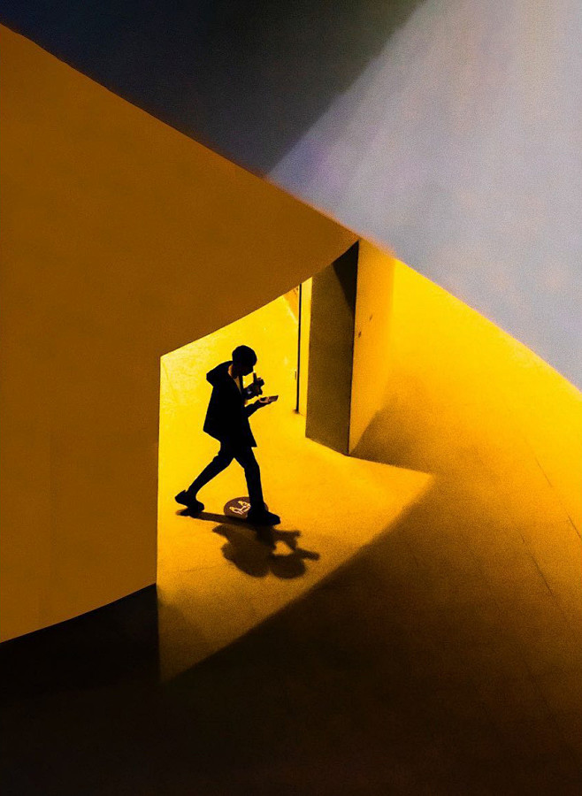 明亮的黄 | 街头摄影师Kai Hsia...