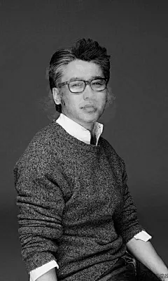 卖萌大叔吴秀波高清写真手机壁纸下载