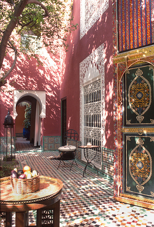 庭院，马拉喀什，摩洛哥
 Courtya...