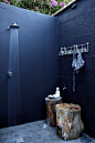 Lost in Decoration - The Outdoor Shower: 