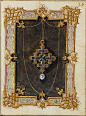 这本“珠宝书”是由Hans Mielich 花费至少两年时间于1555年完成，内容包含关于70件文艺复时期珠宝首饰的100多张水粉羊皮卷手稿，文艺复兴时期珠宝的百科全书，属于当时的巴伐利亚安娜公爵夫人