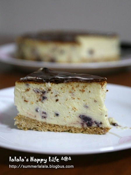 黑莓燕麦重乳酪蛋糕 



材料：8寸（...