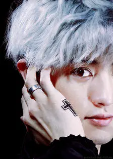 K+M+L=ONE , Forever.EXO 朴灿烈 明星 帅哥 男神 CHANYEOL 花美男 暖男 可爱 卖萌 卡哇伊 文艺 小清新 街拍 杂志 写真 INS 自拍 EXO *↝ iPhone高清壁纸 ✲ﾟ* #EXO #高清 #壁纸 #吴亦凡 #朴灿烈 #吴世勋 #都暻秀 #张艺兴 #鹿晗 #金钟仁 #金俊绵 #金钟大 #金珉硕 #边伯贤 #黄子韬