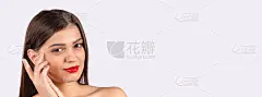 横幅,长格式。美丽的画像与红色的嘴唇在白色的背景与空白的边为文字或你的广告。