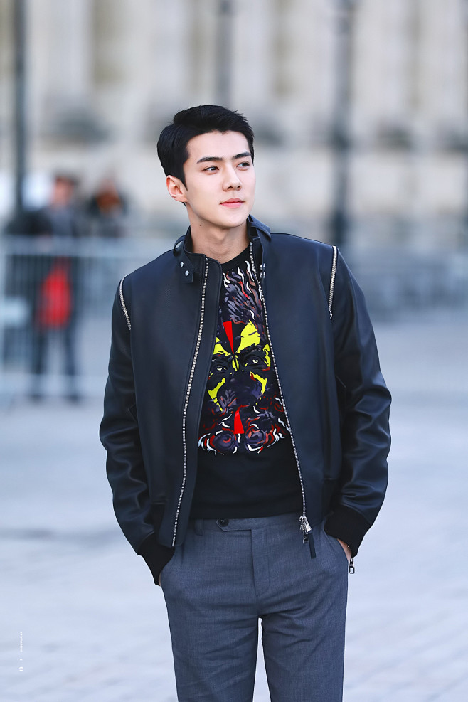 吴世勋170308louisvuittonfallwinter2017fashionshow