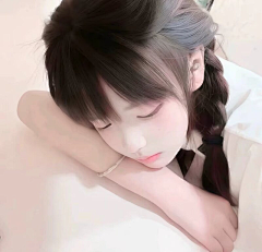 鱼与安生采集到2025真人女头/权威、头像/女生头像、高质量头像
