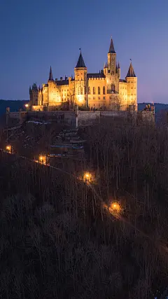 有没有全面屏的手机壁纸推荐？ - 知乎 : 旅行摄影师来发福利啦，以下的壁纸都是我在世界各地拍摄的，全部制作成1440*2560的高清全面屏尺寸，放在…