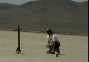 【GIF动态图片】无敌了，远程制导精准爆...