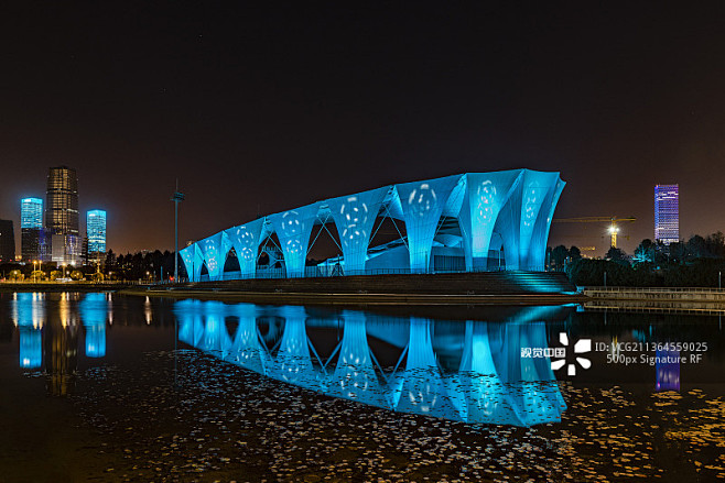 上海前滩太古里夜景图片素材