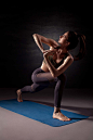 瑜伽健身动作的女性高清图片(图片ID：87091)-高清人物图片-素材中国16素材网