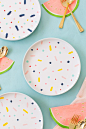 DIY Confetti Pattern plates #porcelain #painting #crafts: 