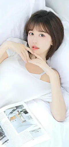 眼睛大的女生就一定很漂亮吗_旅游AND无水印壁纸_2022年03月30日_微头条-今日头条