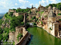 印度的奇托尔加赫城堡    嘀咕 — 收集详情
