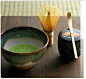 茶筅 | 宋徽宗曾言：“茶筅，以斤竹老者為之。身欲厚重，筅欲疏動，本欲壯而未必眇。當如劍背，則擊拂雖過而浮沫不生。”茶筅是宋代點茶時的一種調茶工具。茶筅雖小，使用時也有不少講究。後來點茶傳入日本，發展成日本茶道，茶筅也隨之傳入日本，並沿用至今。附《尋訪千利休》http://t.cn/RzwbGbX