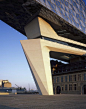 Zaha Hadid Architects termina las nuevas oficinas del puerto de Amberes - Noticias de Arquitectura - Buscador de Arquitectura