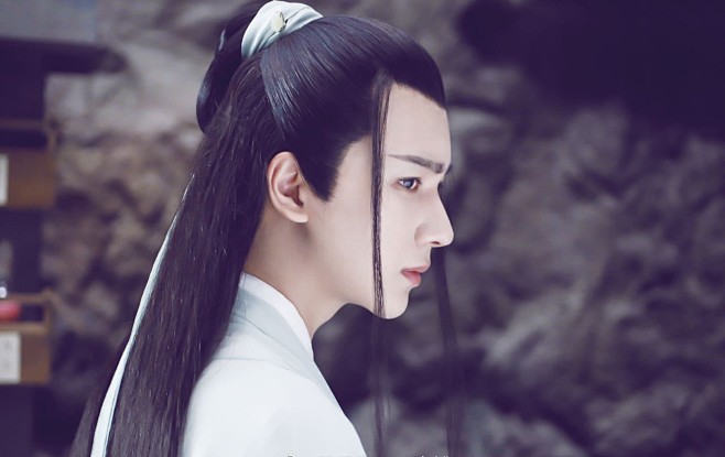 李宏毅上官秋月