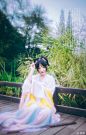 #汉服写真 陆离#灵衣兮被被，玉佩兮陆离。《九歌.大司命》 出镜：小陆离_饭桶班长
