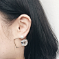 ANNHE Earrings极简珍珠透明方块立体造型耳钉耳饰韩国女时尚配饰-淘宝网 #潮人# #日韩# #街拍# #耳环# #配饰# #耳钉##极简##立体##戒指##亚克力#