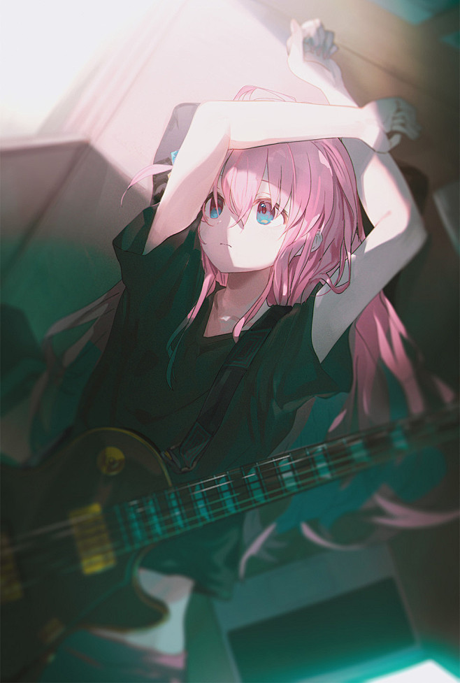 《孤独摇滚》

via.rollshee...