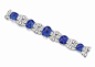 12月5日，Sotheby's 纽约「Magnificent Jewels」珠宝秋拍拍品欣赏！
『Lot 210』蓝宝石和钻石手链，by Van Cleef & Arpels，1935年
成交价：313.5万美元
共镶嵌5颗糖面包山切割蓝宝石，总重193.73ct，经 AGL 鉴定产自斯里兰卡，蓝宝石之间铺排正方形、长方形、圆形和旧式欧洲切割钻石。