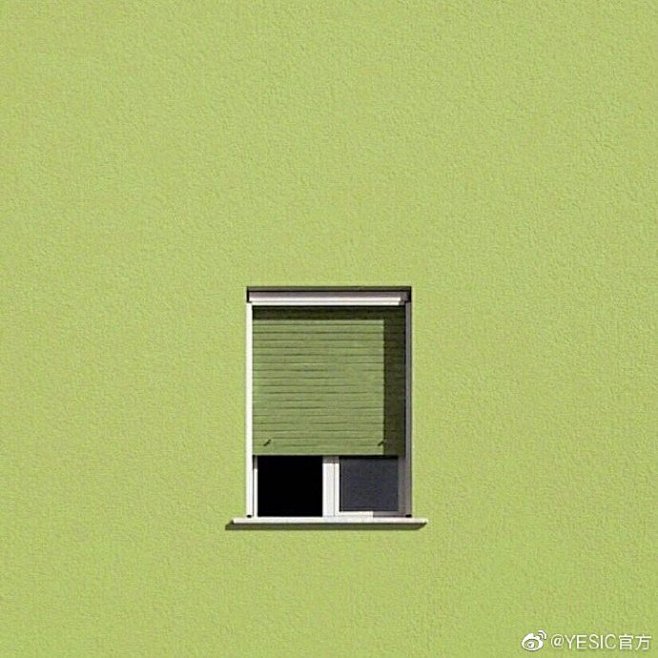 牛油果：我今天又被cue了 
小C：嗯啊...