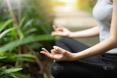/洛采集到美图