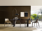 Outline 餐椅 - Molteni : This version of Arik Levy’s Outline chair combines comfort and functionality.