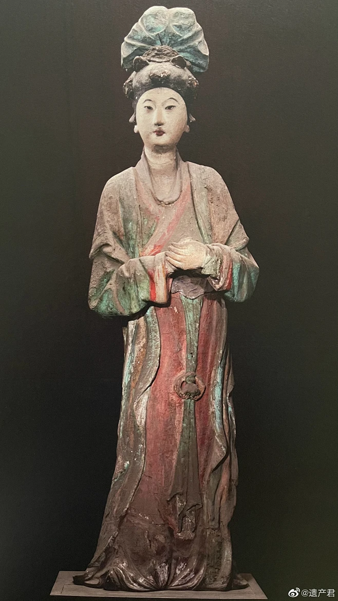 山西太原晋祠的宋代侍女像 -花瓣网