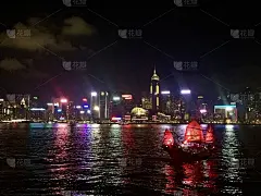 香港，正式名称为中华人民共和国香港特别行政区(香港特区)，是中华人民共和国的都会区和特别行政区。