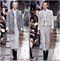 Thom Browne S/S18 Menswear｜解放天性跨越性别的绅士，可以裙装高跟鞋商务日常，完全也可以把自己嫁给自己～ ​​​​