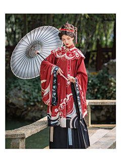 秋叶影沉采集到中国传统服饰